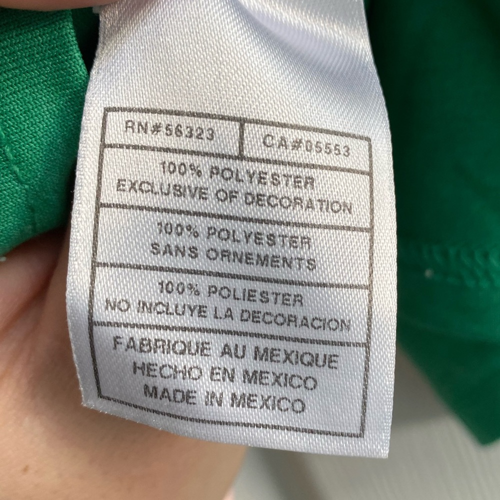 💚 Emerald green Nike athletic shirt 💚 - Picture 6 of 6